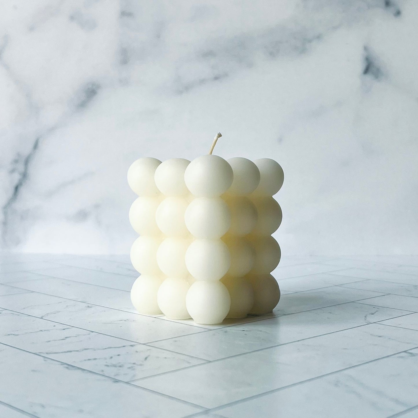 The Bubble Beeswax Candle (big)