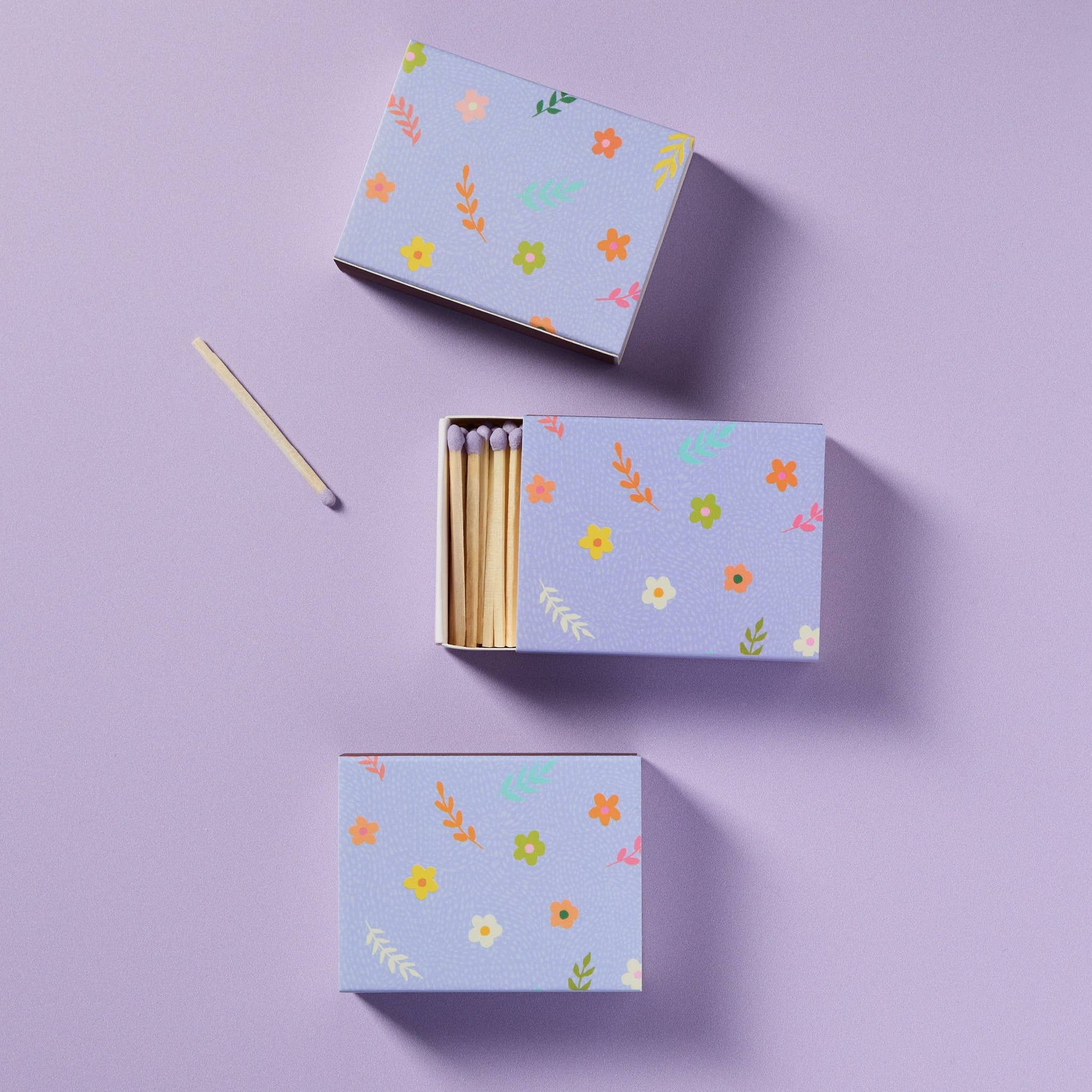Lavender Blossom Matchbox with Colorful Matchsticks - Humble Abode