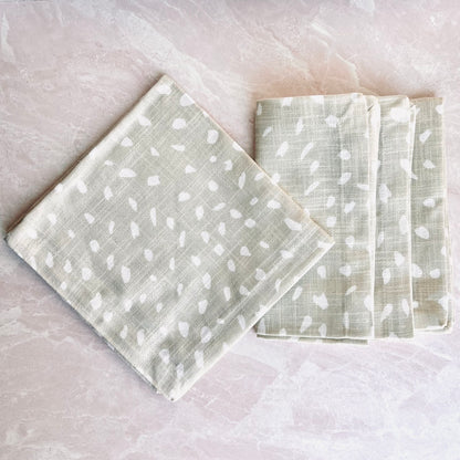 A set of four Fawn Print Napkins