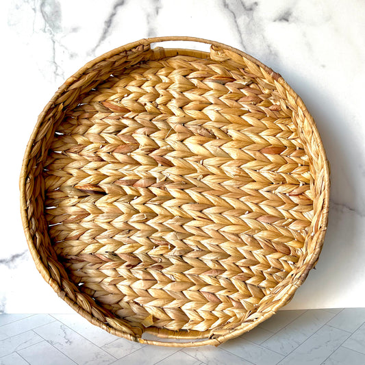 Water Hyacinth Round Tray - The Offbeat Co.